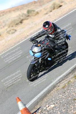 media/Feb-05-2023-Classic Track Day (Sun) [[c35aca4a42]]/Group 2/session 3 turn 13/